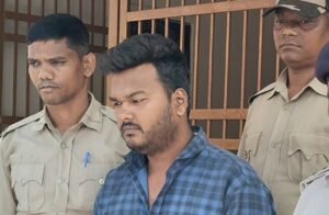 Read more about the article ପାରିବାରିକ କଳହର କରୁଣ ପରିଣତି: ସ୍ତ୍ରୀ ହତ୍ୟାକାରୀ ସ୍ୱାମୀ ଗିରଫ