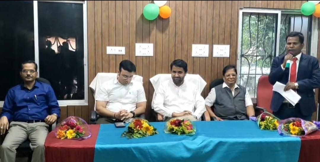 You are currently viewing ଅନୁଗୁଳ ଜିଲ୍ଲା ଅଭିଯୋଜନ ନିର୍ଦେଶାଳୟ ଉଦଘାଟିତ