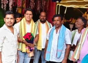 Read more about the article କାର୍ତ୍ତିକେଶ୍ୱର ପୂଜା ଅବସରରେ ସମାଜ ମଙ୍ଗଳ କାମନା କଲେ ଯୁବ ସାମାଜିକକର୍ମୀ