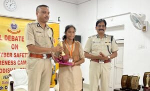 Read more about the article ଶ୍ରୀ ଜଗନ୍ନାଥ ଉଚ୍ଚ ବିଦ୍ୟାଳୟର ଛାତ୍ରଛାତ୍ରୀଙ୍କୁ ବଡ଼ ସଫଳତା