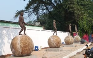 Read more about the article ଅନୁଗୁଳରେ ସୌନ୍ଦର୍ଯ୍ୟକରଣ