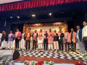 Read more about the article ‘ସମ୍ବିଧାନ ହେଉଛି ଗଣତନ୍ତ୍ରର ଆତ୍ମା’: ଅନୁଗୁଳ ଓକିଲ ସଂଘ ପକ୍ଷରୁ ୭୬ତମ ସମ୍ବିଧାନ ଦିବସ ଓ ଆଇନ ଦିବସ ରେ ମତ ପ୍ରକାଶ