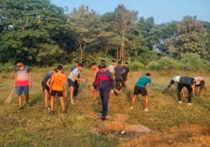 Read more about the article ପୂର୍ବ ସୈନିକ ସଂଗଠନ ପକ୍ଷରୁ ପିଟିସି ପଡିଆ ସଫେଇ