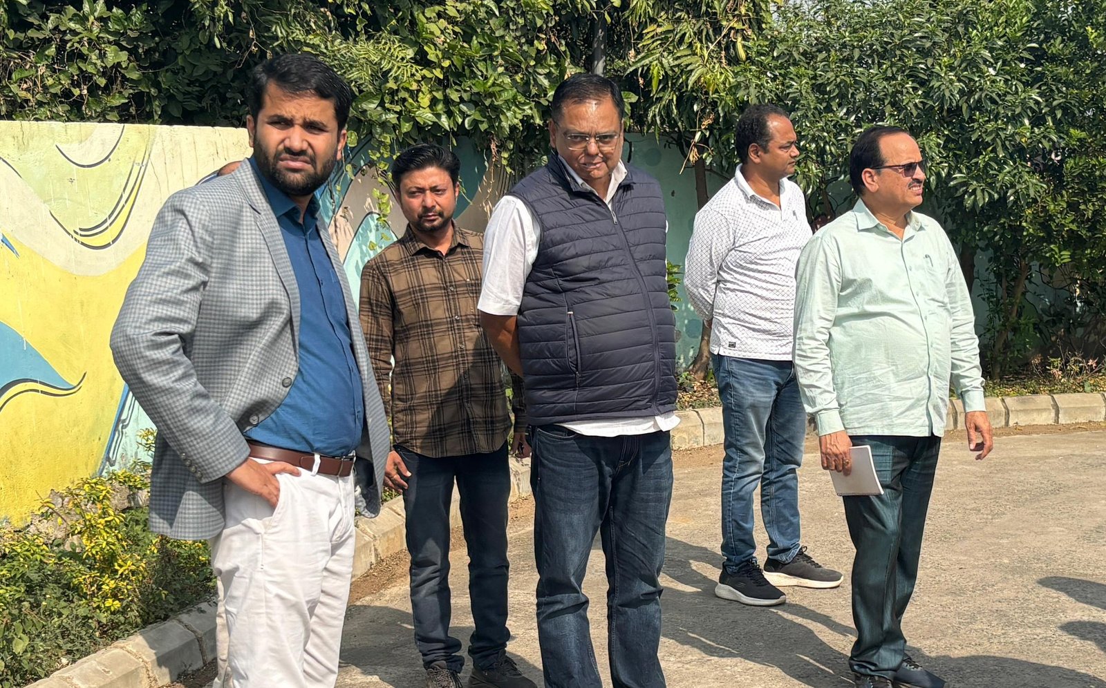 You are currently viewing ଜିଲ୍ଲାପାଳଙ୍କ ସିଏମସିସି ପ୍ରକଳ୍ପ ସ୍ଥାନ ଓ ହଲଦିଆକଟା ବନ୍ଧ ପରିଦର୍ଶନ: ସମସ୍ୟାର ସମାଧାନ ପାଇଁ ଦେଲେ ନିର୍ଦେଶ