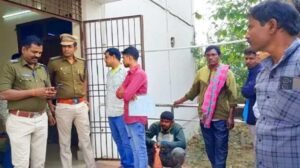 Read more about the article ସନ୍ଦେହଜନକ ଘଟଣା: ଚିକେନ ଓ ପାଳଙ୍ଗ ଶାଗ ଖାଇ ୩ ଜଣଙ୍କ ମୃତ୍ୟୁ