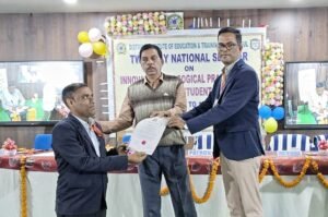 Read more about the article ଡିଆଇଇଟିରେ ଦୁଇ ଦିନିଆ ଜାତୀୟ ସେମିନାର, ଜାତୀୟ ଶିକ୍ଷା ନୀତି ୨୦୨୦ ଉପରେ ଆଲୋଚନା