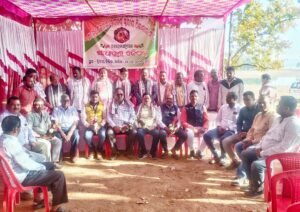 Read more about the article ଠିକାଦାର ସଂଘର ନୂତନ କାର୍ଯ୍ୟକର୍ତ୍ତା ନିର୍ବାଚିତ, ସରକାରୀ ନିୟମ ବିରୋଧରେ ପ୍ରତିବାଦ