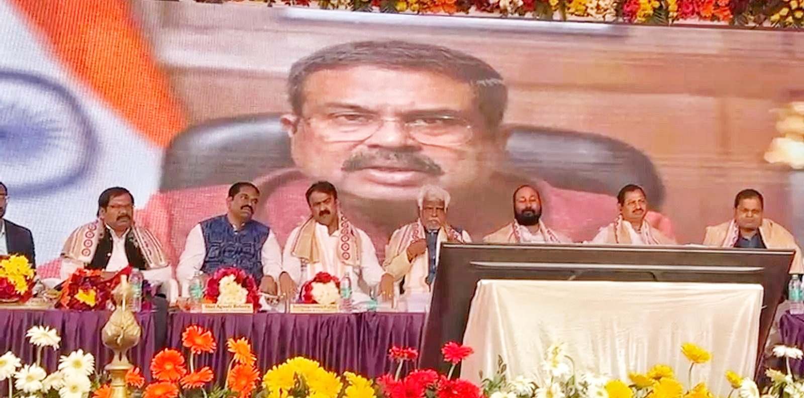 You are currently viewing ତାଳଚେର-ଅନୁଗୁଳବାସୀଙ୍କୁ ଭେଟି: ୪୩ କୋଟିର ‘ଘଣ୍ଟପଡ଼ା ରେଳ ଓଭର ବ୍ରିଜ’ ଲୋକାର୍ପିତ