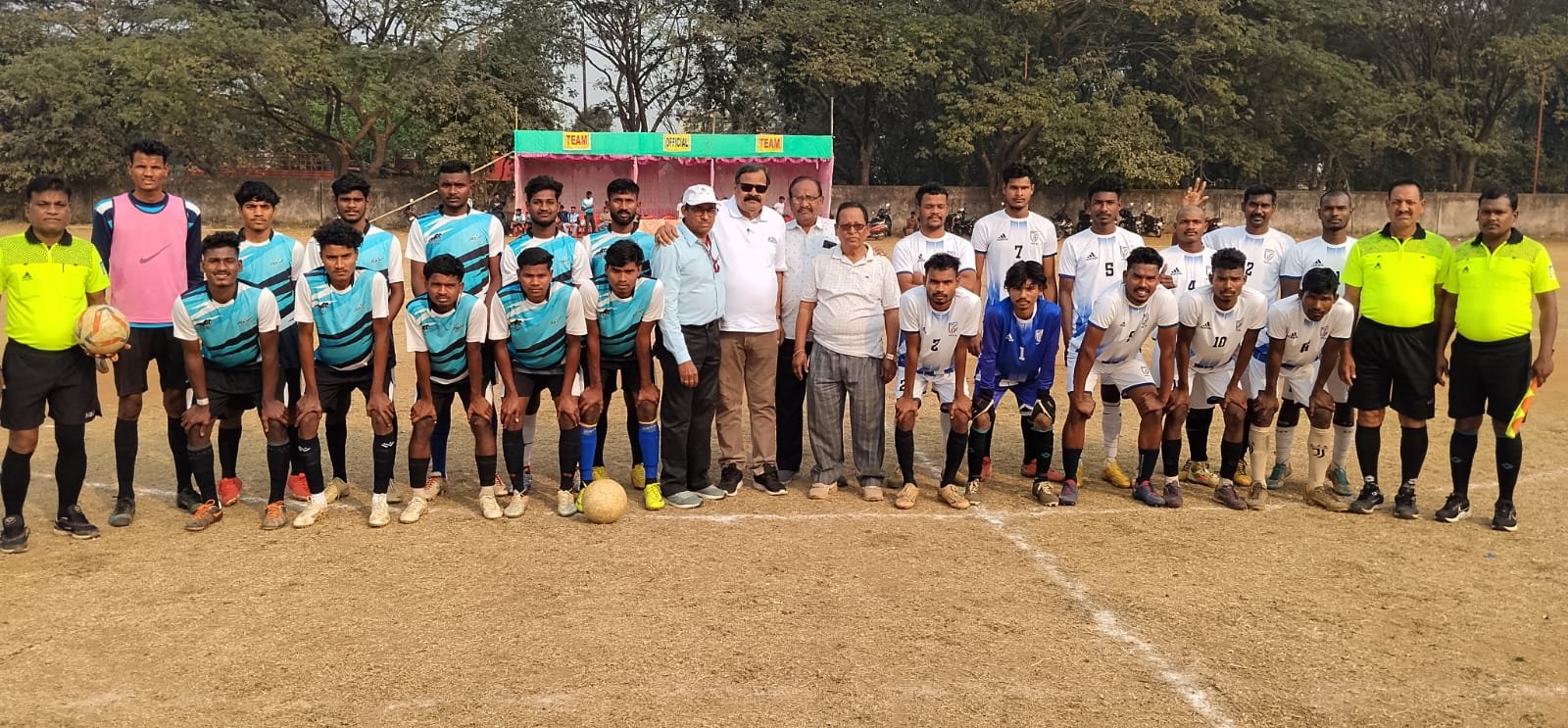 You are currently viewing ଜିଲ୍ଲା ଗ୍ରାମାଞ୍ଚଳ ଫୁଟବଲ ଲିଗ୍:ନାଲକୋ ଓ ଆଠମଲ୍ଲିକ ବିଜୟୀ