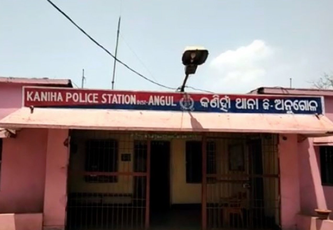 You are currently viewing ପାଟ୍ରୋଲିଂ ବେଳେ କଣିହାଁ ପୋଲିସକୁ ସଫଳତା: ବେଆଇନ ବାଲି ବୋଝେଇ ହାଇୱା ଜବତ