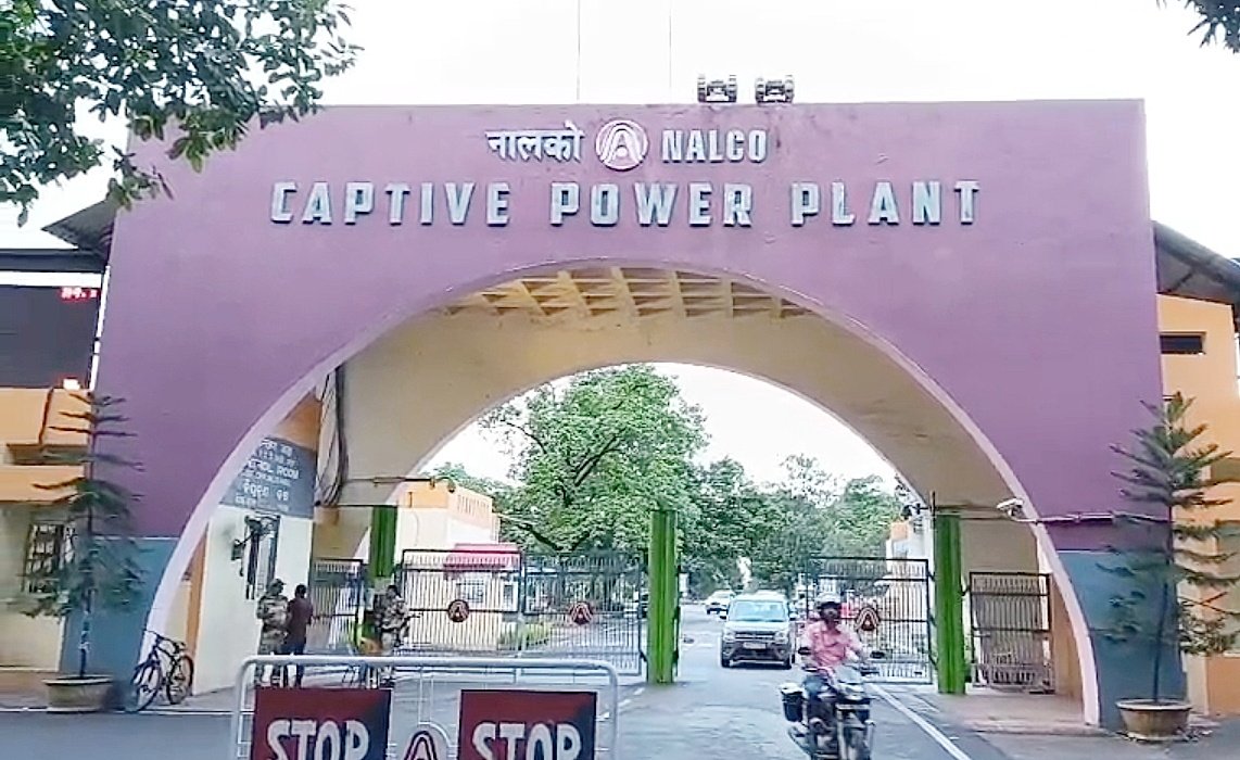 You are currently viewing ନାଲକୋର ଦାଦାଗିରି: କ୍ଷତିପୂରଣ ମାଗିବାରୁ ପ୍ରଜାଙ୍କୁ ମିଳିଲା ଜେଲ୍‌