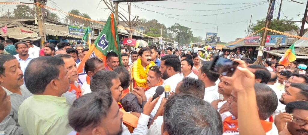 ବନ୍ତଳା ପାଇଁ ବଡ଼ ଖବର: ହିଡ଼ିସିଙ୍ଗ ଜଳପ୍ରକଳ୍ପକୁ କେନ୍ଦ୍ରର ମୋହର, ବିଧାୟକଙ୍କୁ ସମ୍ବର୍ଦ୍ଧନା