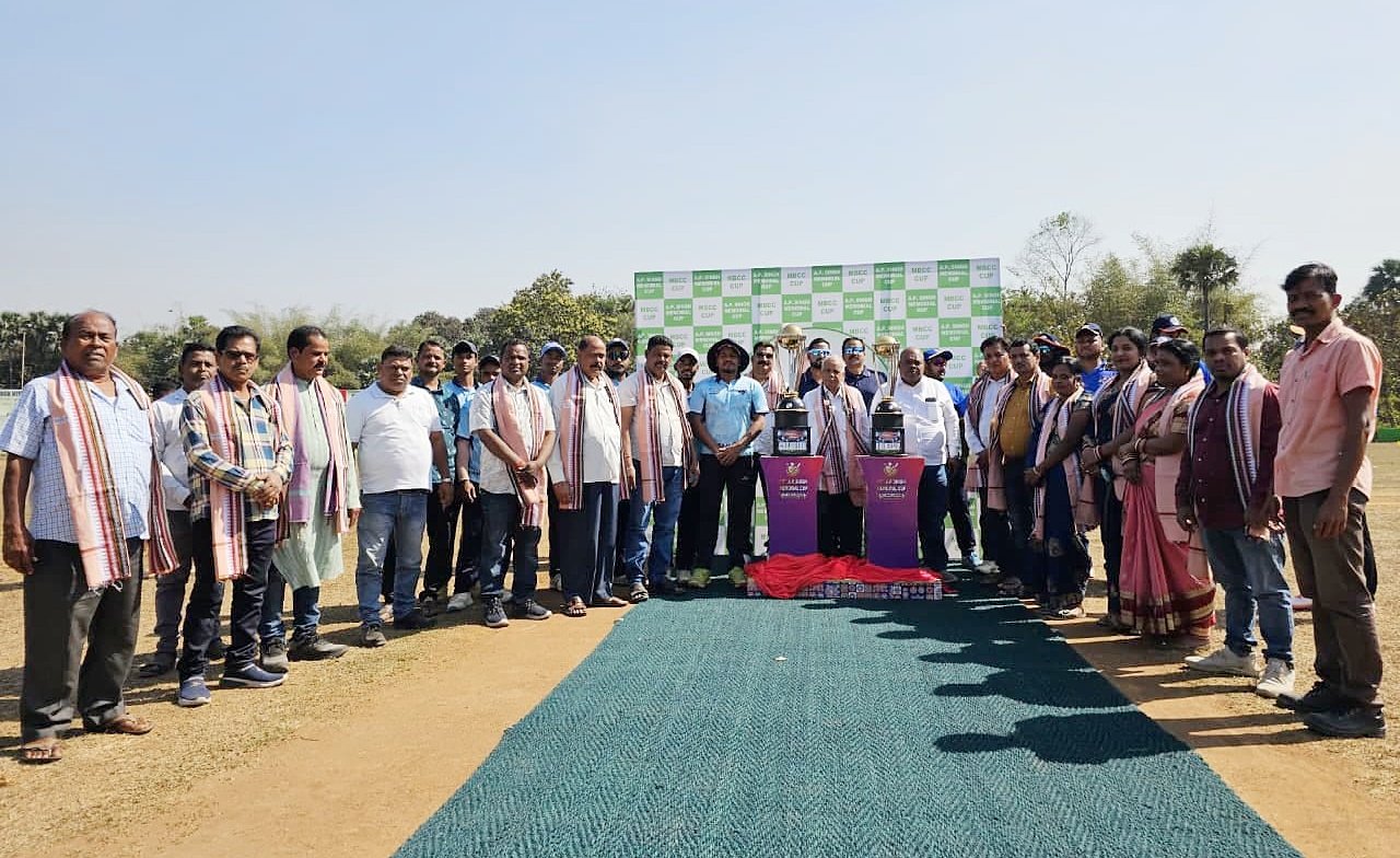 You are currently viewing ଏପି ସିଂହ ମେମୋରିଆଲ ଓ ମା’ ବ୍ରହ୍ମlୟଣୀ କ୍ରିକେଟ ଟୁର୍ଣ୍ଣlମେଣ୍ଟ ଉଦଘାଟିତ