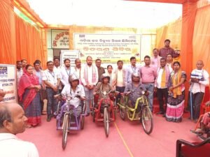 Read more about the article ରନ୍ତଲେଇରେ OHPC ପକ୍ଷରୁ ସହାୟକ ଉପକରଣ ବଣ୍ଟନ ଶିବିର: ୭୯ ହିତାଧିକାରୀ ଉପକୃତ