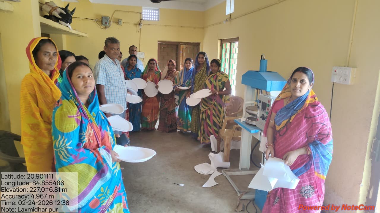 You are currently viewing ଆମ ଜଙ୍ଗଲ ଯୋଜନା: ଜରାପଡ଼ା ରେଞ୍ଜରେ ଦକ୍ଷତା ବିକାଶ ତାଲିମ ଶିବିର ଆୟୋଜିତ