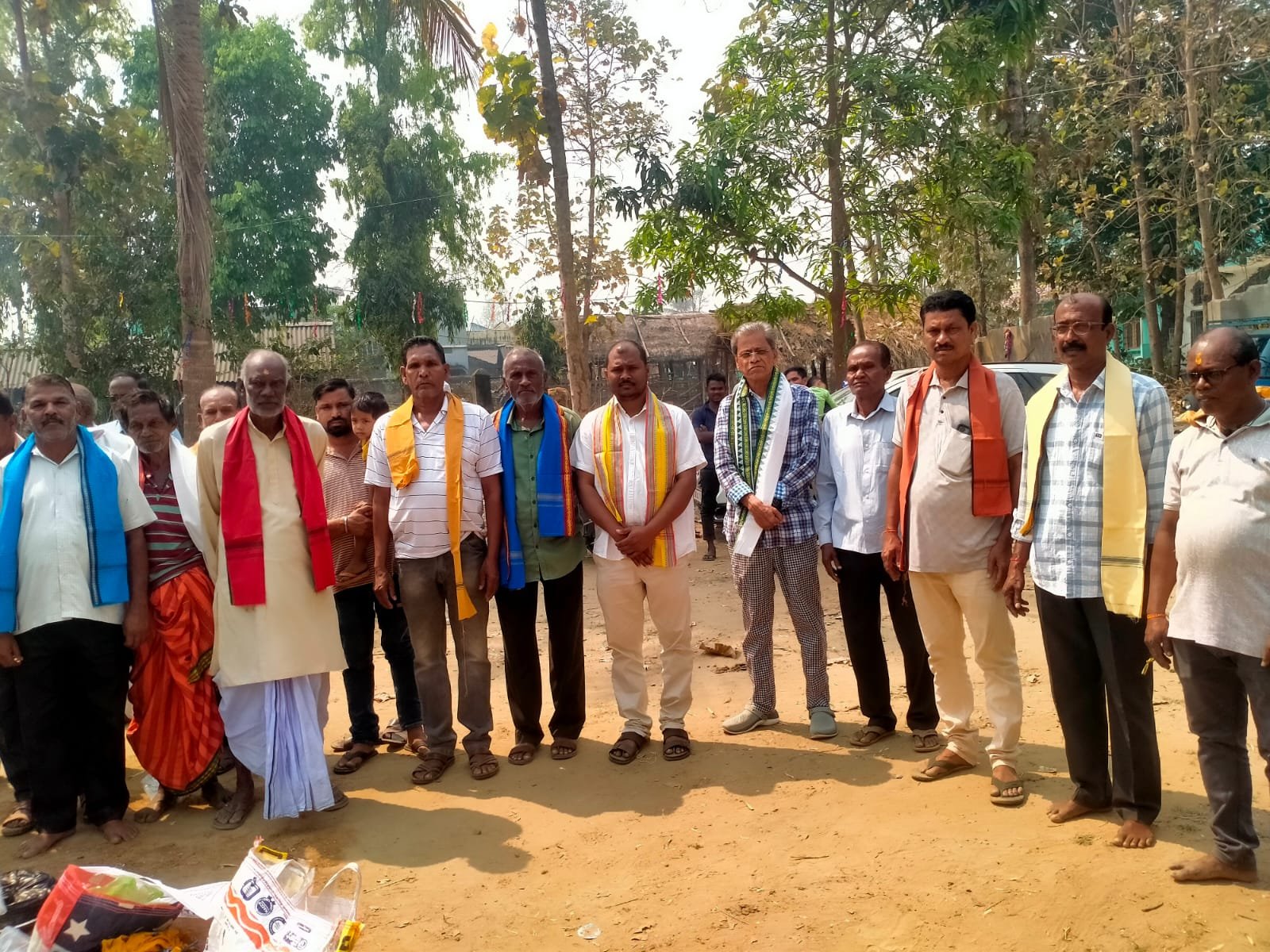 You are currently viewing ଘୋଷରରେ କଲ୍ୟାଣ ମଣ୍ଡପ ନିର୍ମାଣ ନେଇ ଭୂମିପୂଜା