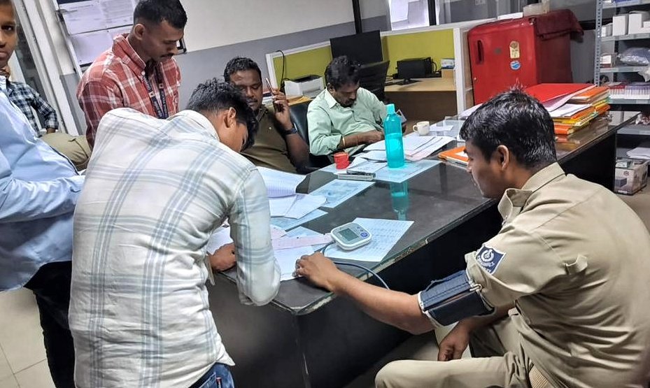 ଅନୁଗୁଳ ପୋଲିସର ‘ସୁସ୍ଥ ସେବା’ ଅଭିଯାନ: ୧୨୭ ପୋଲିସ କଲେ ସ୍ୱାସ୍ଥ୍ୟ ପରୀକ୍ଷା