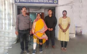 Read more about the article ରଞ୍ଜୁ ମୁହଁରେ ହସ ଫୁଟିଲା: କୃତ୍ରିମ ଗୋଡ଼ରେ ବାଟ ଚାଲିଲା