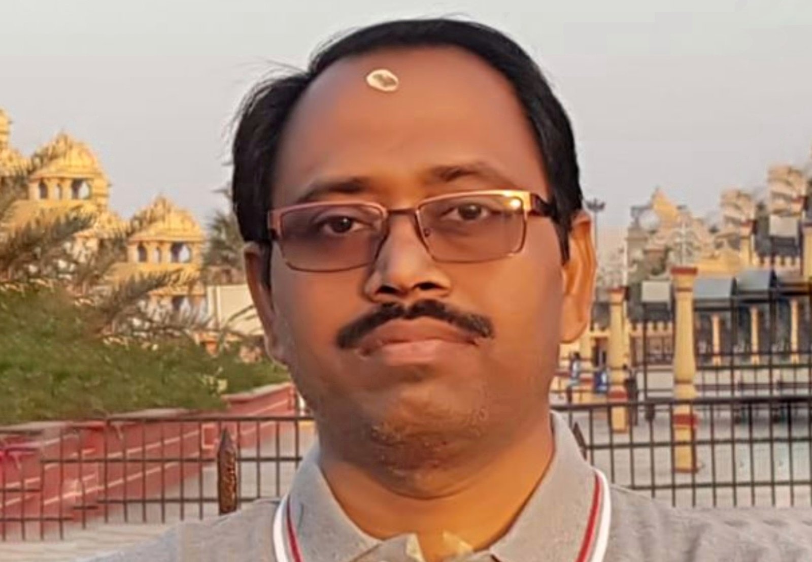 You are currently viewing ଓଡ଼ିଶାରେ ନକଲି ଚର୍ମ ଡାକ୍ତର ଓ କ୍ଲିନିକ୍‌ର ପ୍ରାଦୁର୍ଭାବ: ସତର୍କ କରାଇଲେ ବିଶେଷଜ୍ଞ