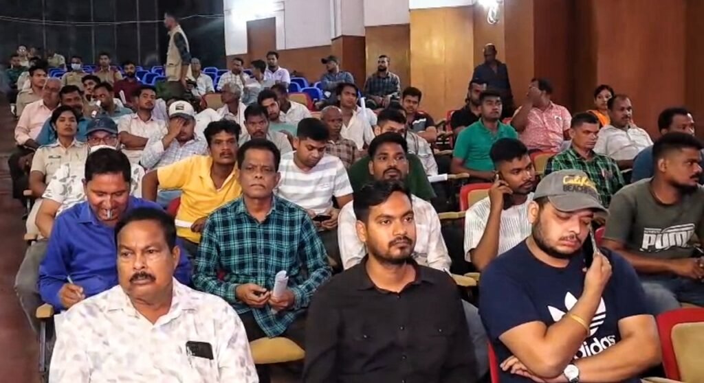 ନାଲକୋ ସ୍ମେଲଟର ସମ୍ପ୍ରସାରଣ: ପୁନର୍ବାସ ଓ ଥଇଥାନ ପାଇଁ ଜନଶୁଣାଣି ଶିବିର ଆୟୋଜିତ