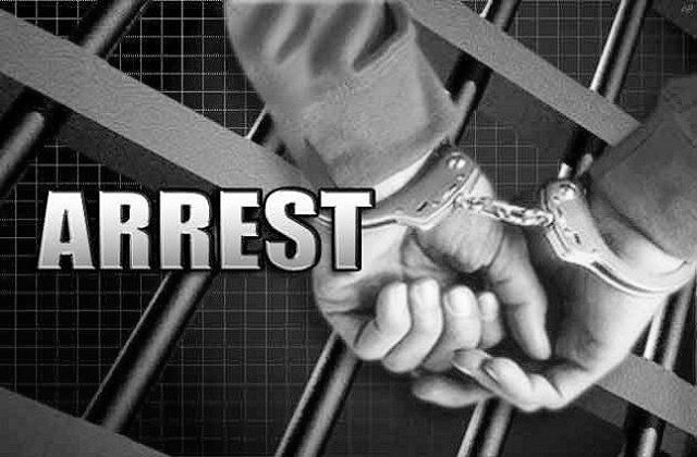 ଚାକିରି ନାଁରେ ୧୫.୬୦ ଲକ୍ଷ ଟଙ୍କା ଠକେଇ: ଦେବଗଡ଼ ମୁଖ୍ୟ ଚିକିତ୍ସାଳୟର ପୂର୍ବତନ ଆକାଉଣ୍ଟସ ମ୍ୟାନେଜର ଗିରଫ