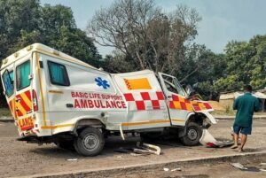 Read more about the article ବାପାଙ୍କୁ ହସ୍ପିଟାଲରେ ଭର୍ତ୍ତି କରି ଫେରୁଥିଲେ, ବାଟରେ ଦୁର୍ଘଟଣାରେ ଗଲା ପୁଅର ଜୀବନ