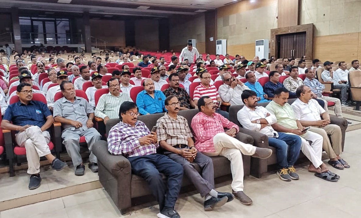 You are currently viewing ଅନୁଗୁଳରେ ଆରଏସଏସର ବୁଦ୍ଧିଜୀବି ସମ୍ମିଳନୀ; ‘ହିନ୍ଦୁତ୍ୱ ଏକ ଧର୍ମ ନୁହେଁ, ଏହା ଏକ ବିଚାରଧାରା’