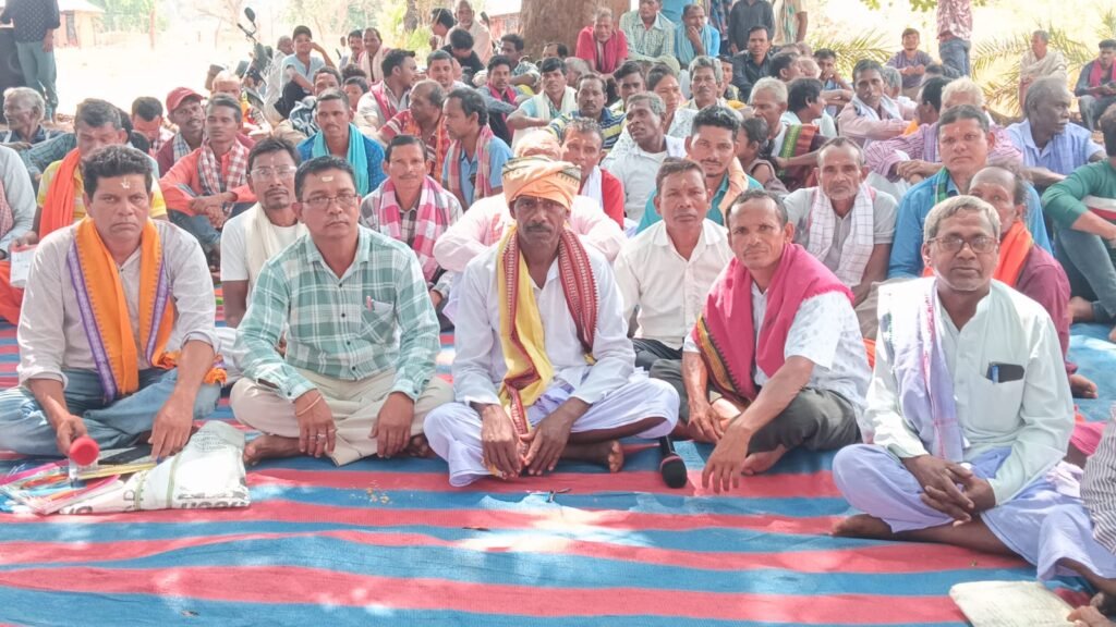 ଗୋଣ୍ଡ ସମାଜର ବାର୍ଷିକ ସାଧାରଣ ସଭା ଅନୁଷ୍ଠିତ; ଗମ୍ଭାରୀମଳିହା ଗ୍ରାମର କୃତୀ ଛାତ୍ରୀ ଝରଣା ସମ୍ବର୍ଦ୍ଧିତ