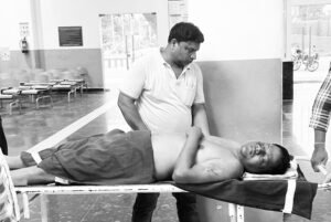 Read more about the article ଅନୁଗୁଳ ସହରରେ ଦନ୍ତା ଆତଙ୍କ: ହାତୀ ଆକ୍ରମଣରେ ଫରେଷ୍ଟର ଗୁରୁତର