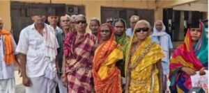Read more about the article ୩ ମାସ ହେବ ମିଳୁନି ଭତ୍ତା: ଉପଜିଲ୍ଲାପାଳଙ୍କ ଦ୍ୱାରସ୍ଥ ହେଲେ କୁମୁଣ୍ଡା ପଞ୍ଚାୟତର ବୃଦ୍ଧବୃଦ୍ଧା
