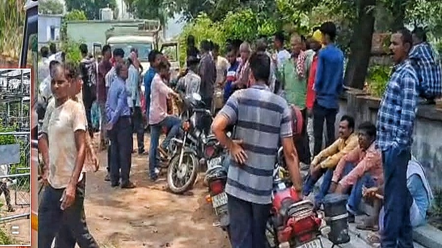 ଲୋ ଭୋଲଟେଜ ସମସ୍ୟା: କଣିହାଁ ବିଦ୍ୟୁତ କାର୍ଯ୍ୟାଳୟ ଘେରାଉ, ପ୍ରତିଶ୍ରୁତି ପରେ ଆନ୍ଦୋଳନ ପ୍ରତ୍ୟାହୃତ
