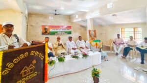 Read more about the article ଜନନାୟକ ନବକୃଷ୍ଣ ଚୌଧୁରୀଙ୍କ ୪୨ ତମ ଶ୍ରାଦ୍ଧ ବାର୍ଷିକୀ ପାଳିତ