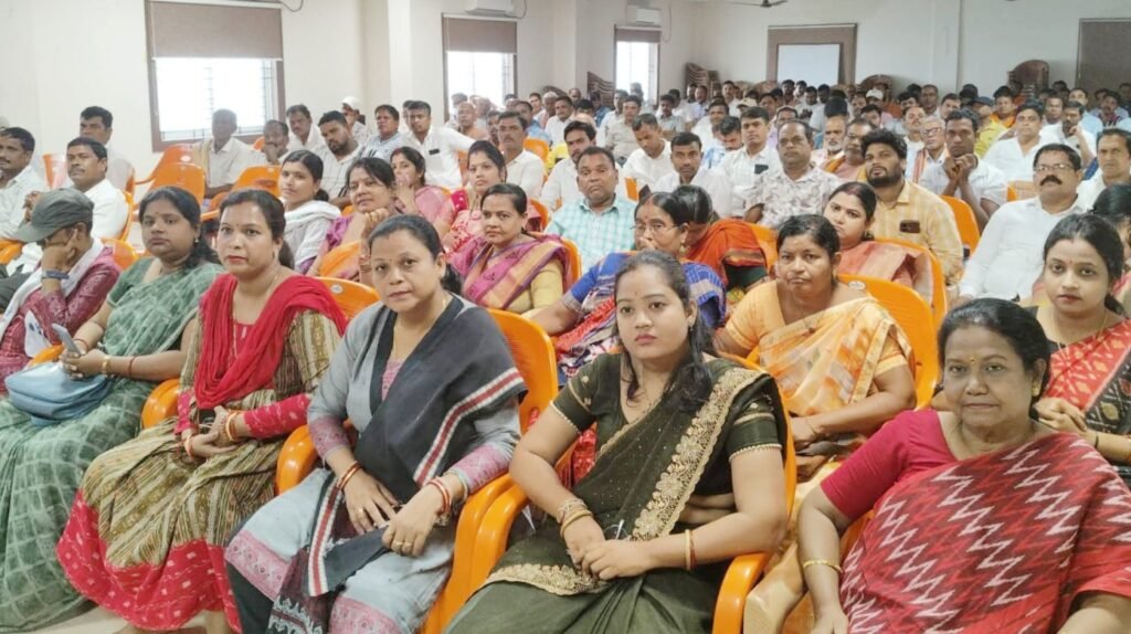 ଜିଲ୍ଲା ସ୍ତରୀୟ ପଣ୍ଡିତ ଦୀନଦୟାଲ ଉପାଧ୍ୟାୟ ଡିଜିଟାଲ ପ୍ରଶିକ୍ଷଣ ଶିବିର ଅନୁଷ୍ଠିତ: ଡିଜିଟାଲ ସାଂଗଠନିକ ସଶକ୍ତିକରଣ ଉପରେ ଗୁରୁତ୍ୱ