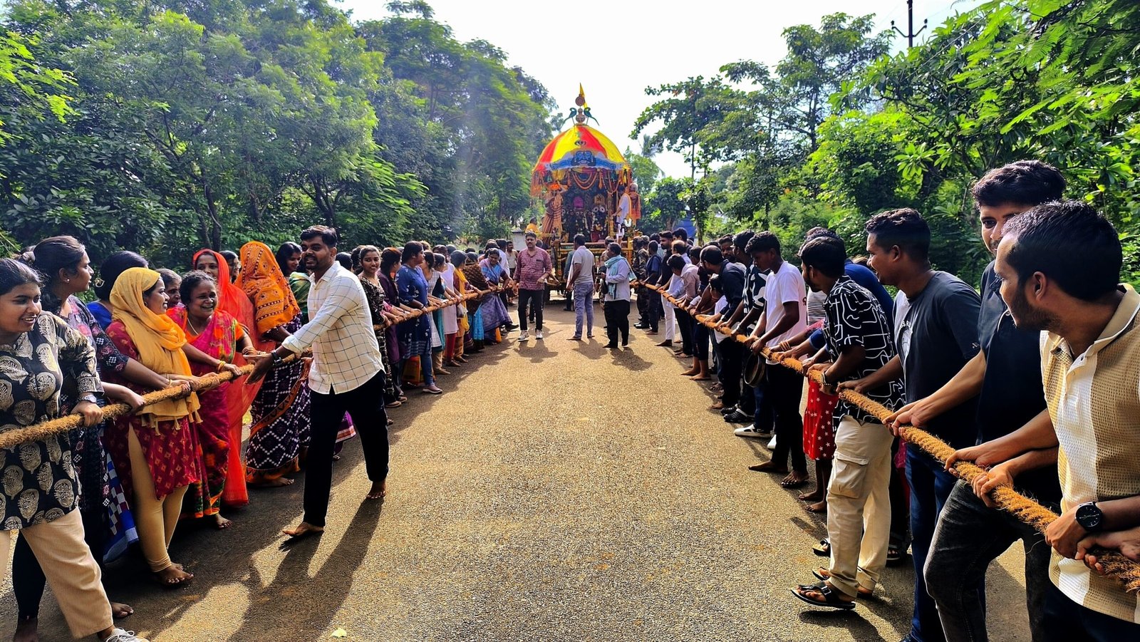 You are currently viewing ଉତ୍କଳ ବିଶ୍ୱବିଦ୍ୟାଳୟରେ ଶ୍ରଦ୍ଧା ଓ ଉତ୍ସାହର ସହ ବାହୁଡ଼ା ଯାତ୍ରା ସମ୍ପନ୍ନ