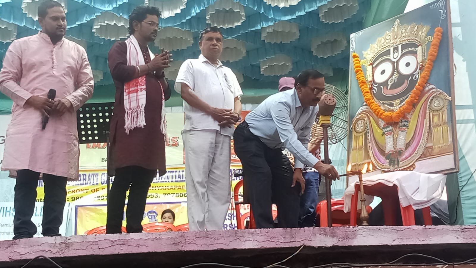 You are currently viewing ନୀଳାଦ୍ରି ବିଜେ ଉପଲକ୍ଷେ ନୀଳଚକ୍ର ଭଜନ ସନ୍ଧ୍ୟା କାର୍ଯ୍ୟକ୍ରମ: ଭକ୍ତିରେ ବୁଡିଲା ଶୈଳ ଶ୍ରୀକ୍ଷେତ୍ର