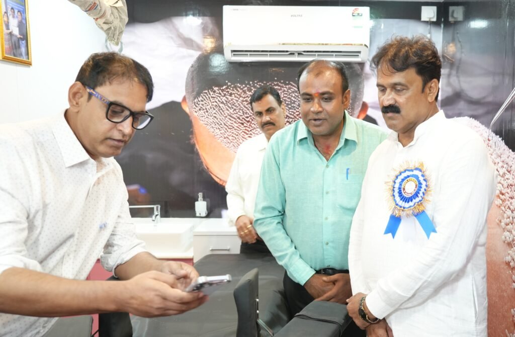 ଅତ୍ୟାଧୁନିକ ଡେଣ୍ଟାଲ ଓ ଫେସିଆଲ କ୍ଲିନିକ୍ ପୁଷ୍ପା ଗ୍ଲୋଡେଣ୍ଟ ଉଦଘାଟିତ