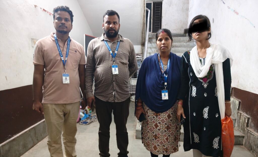 ଅନୁଗୋଳରୁ ନାବାଳିକା ଉଦ୍ଧାର: ପୋଷ୍ୟ ବାପା-ମାଆଙ୍କ ନିର୍ଯାତନା ଅଭିଯୋଗ