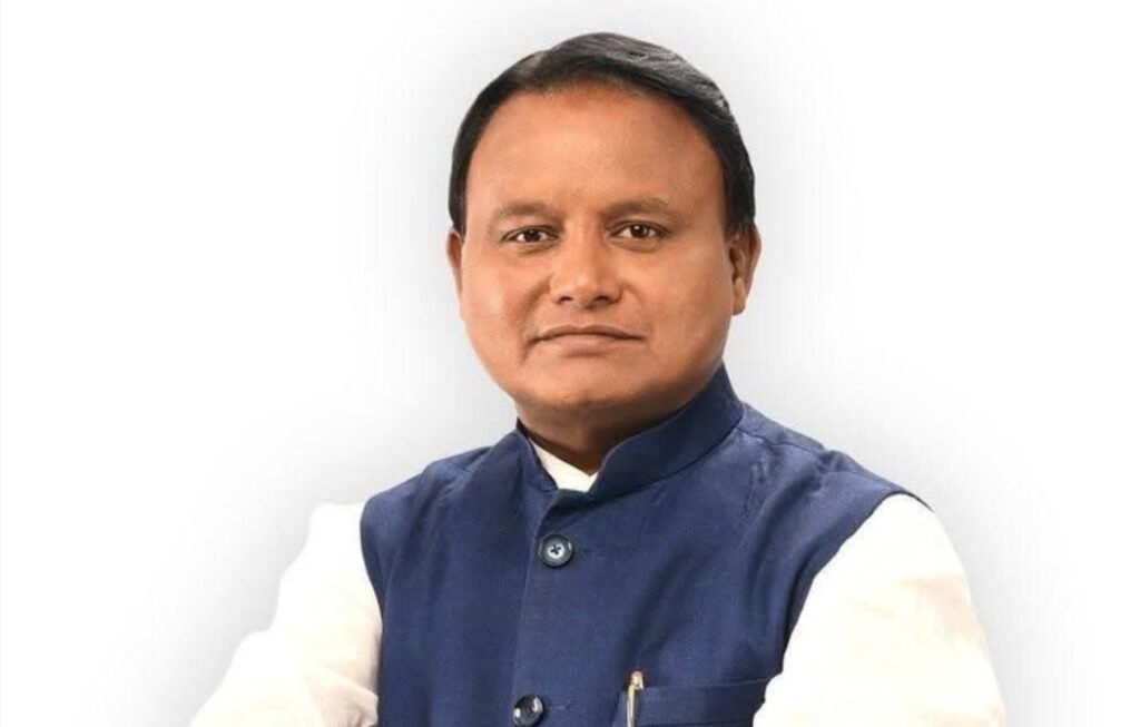 ମୁଖ୍ୟମନ୍ତ୍ରୀ ସ୍ୱତନ୍ତ୍ର ସହାୟତା ଯୋଜନାରେ ଅନୁଗୋଳକୁ ୧ କୋଟି ଟଙ୍କା ଅନୁଦାନ