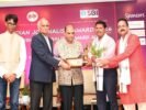 ‘ଓଡ଼ିଶା ଜର୍ଣ୍ଣାଲିଜିମ୍ ପୁରସ୍କାର’ରେ ସମ୍ମାନିତ ହେଲେ ଜଳଧର ପ୍ରଧାନ