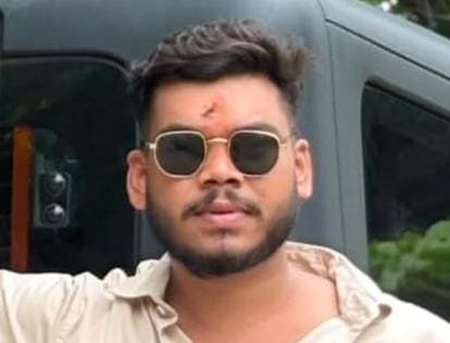 ଗଛରେ ପିଟି ହେଲା ବାଇକ: ଜଣେ ମୃତ, ଜଣେ ଗୁରୁତର
