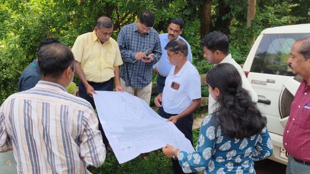 ଆଗେଇବ ବହୁ ପ୍ରତୀକ୍ଷିତ ହିଡ଼ିସିଙ୍ଗ ଜଳସେଚନ ପ୍ରକଳ୍ପ କାମ: ପ୍ରୋଜେକ୍ଟ ସ୍ଥଳ ଯାଞ୍ଚ କଲା କେନ୍ଦ୍ରୀୟ କମିଟି