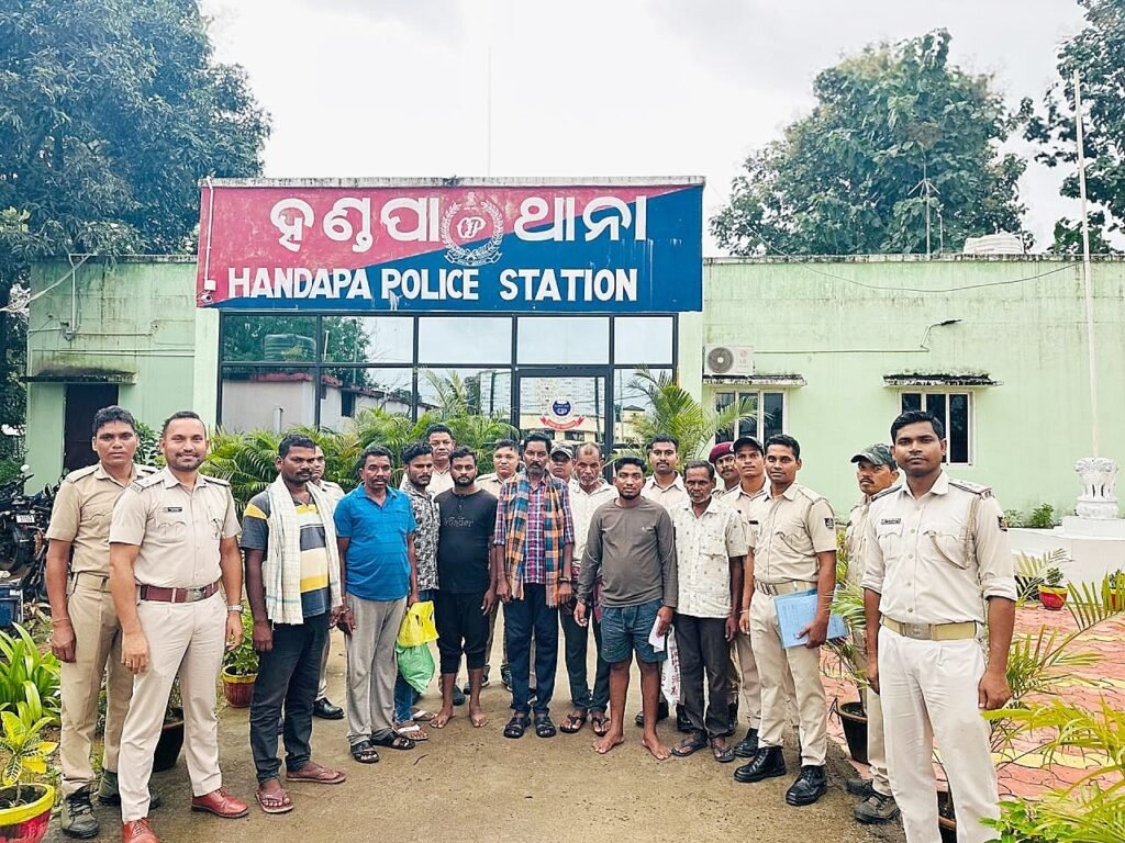 ଆନ୍ତଃରାଜ୍ୟ ଗୋରୁ ଚାଲାଣ ରାକେଟ୍‌ର ପର୍ଦ୍ଦାଫାସ, ୮ ଗିରଫ