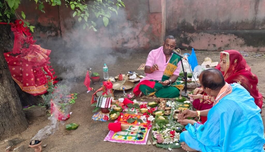 ହେମସୁର ପଡା ଦୁର୍ଗାପୂଜା ପାଇଁ ସୁନିଆ ପୂଜା ଅନୁଷ୍ଠିତ