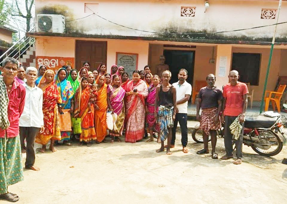 ଇଣ୍ଟରନେଟ୍ ନାହିଁ: ୩ ମାସ ହେଲା ରାସନରୁ ବଞ୍ଚିତ ୯୦୪ ହିତାଧିକାରୀ