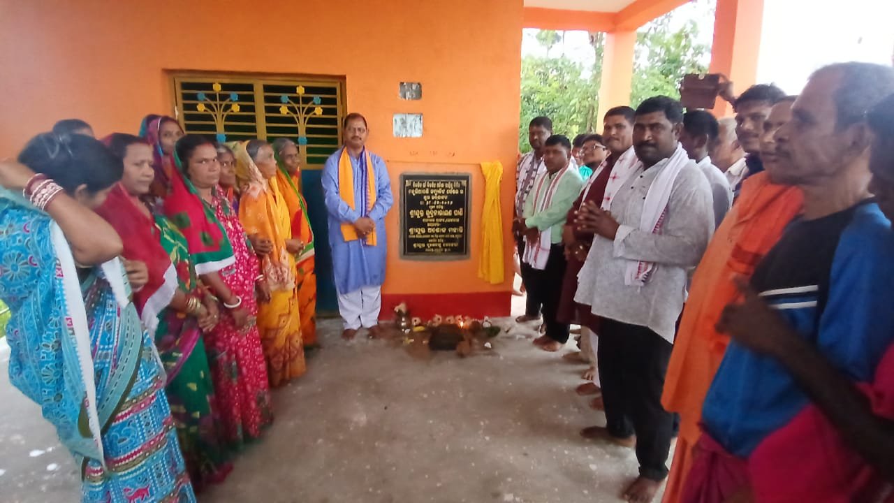 You are currently viewing ମହୀଧରପୁର ଓ ପବିତ୍ରନଗରରେ ବିଭିନ୍ନ ଉନ୍ନୟନମୂଳକ ପ୍ରକଳ୍ପର ଉଦ୍‌ଘାଟନ ଓ ଭୂମିପୂଜନ